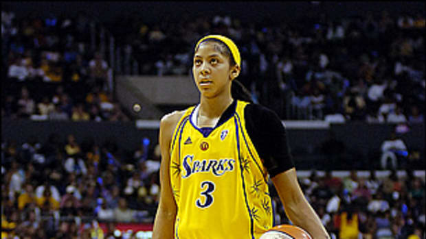 Can Women's Basketball Gain Popularity?